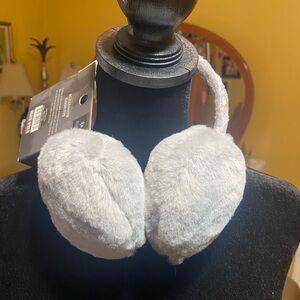 NWT Bluetooth earmuffs